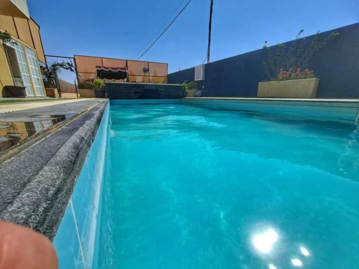 Villa Zee Μάνταμπα Εξωτερικό φωτογραφία